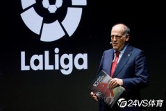 比利亚雷亚尔客场连败，奥萨苏纳防守强势：战术调整对决分析