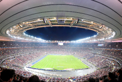 中超豪门难逃半程冠军魔咒，队长王刚无脑送点，球迷：2场输8球