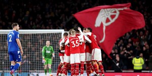 英超最新积分榜：利物浦4连胜3分领跑，曼城主场3球击垮曼联！